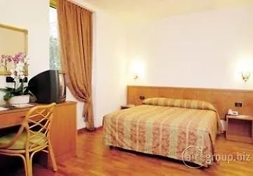 Tivoli 3* טיבולי טרמה