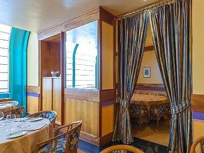 Hotel Tivoli Отель
