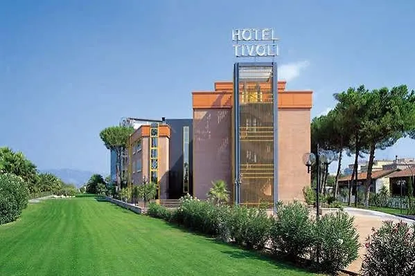 Tivoli Hotel 3*